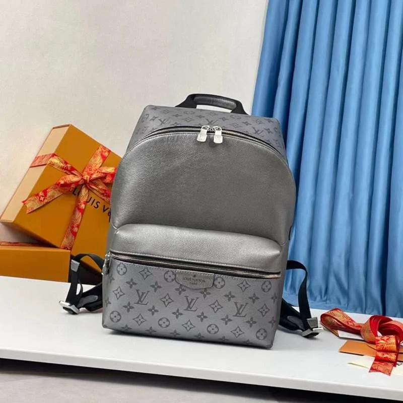 Chic Style, Always In Vogue LOV2 Bags - Luxurious Bags  572 Sleek Bags, Perfect Prices