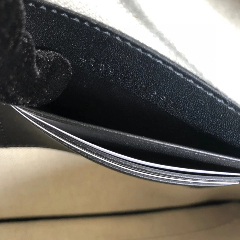 Minimalist Bags For Clean And Modern Aesthetics Lawi - Guki Wallet - 403 The Perfect Bag Sale Is Here