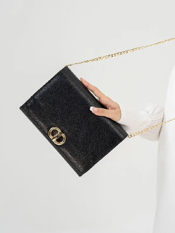 Two-Toned CLutch